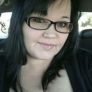 Meet your Posher, Anissa